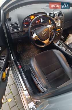 Универсал Toyota Avensis 2013 в Тернополе