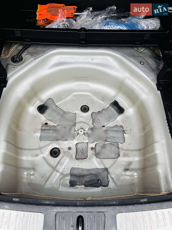 Универсал Toyota Avensis 2009 в Белгороде-Днестровском