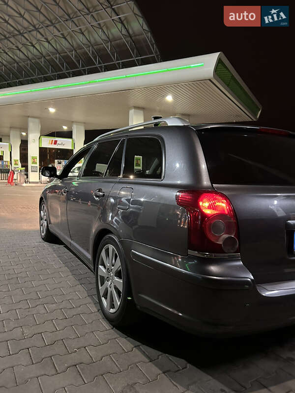 Универсал Toyota Avensis 2008 в Одессе