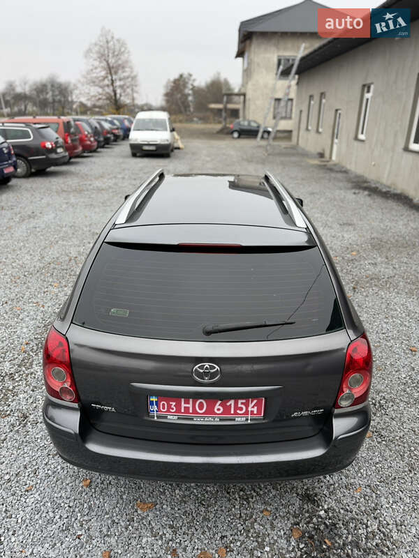 Универсал Toyota Avensis 2007 в Луцке