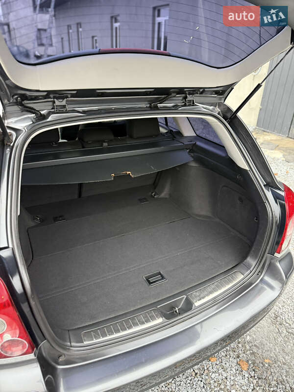 Универсал Toyota Avensis 2007 в Луцке