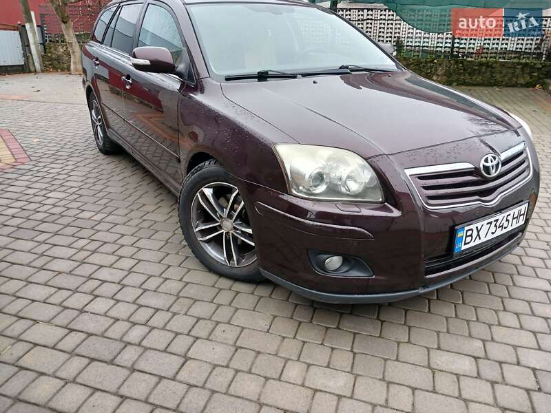 Универсал Toyota Avensis 2007 в Тернополе