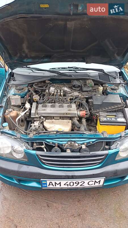 Лифтбек Toyota Avensis 1998 в Черняхове фото 14 Лифтбек Toyota Avensis 1998 в Черняхове