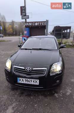 Седан Toyota Avensis 2007 в Вишневом