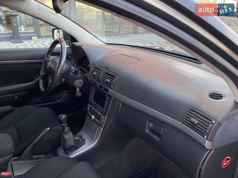 Универсал Toyota Avensis 2008 в Киеве фото 20 Универсал Toyota Avensis 2008 в Киеве