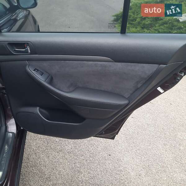 Универсал Toyota Avensis 2006 в Харькове