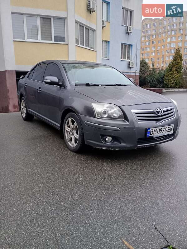 Седан Toyota Avensis 2007 в Киеве