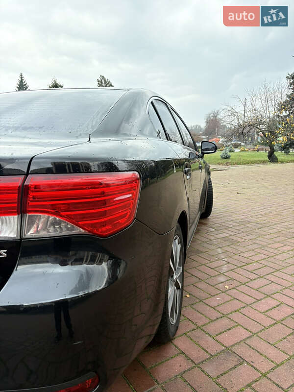 Седан Toyota Avensis 2012 в Черкассах фото 4 Седан Toyota Avensis 2012 в Черкассах