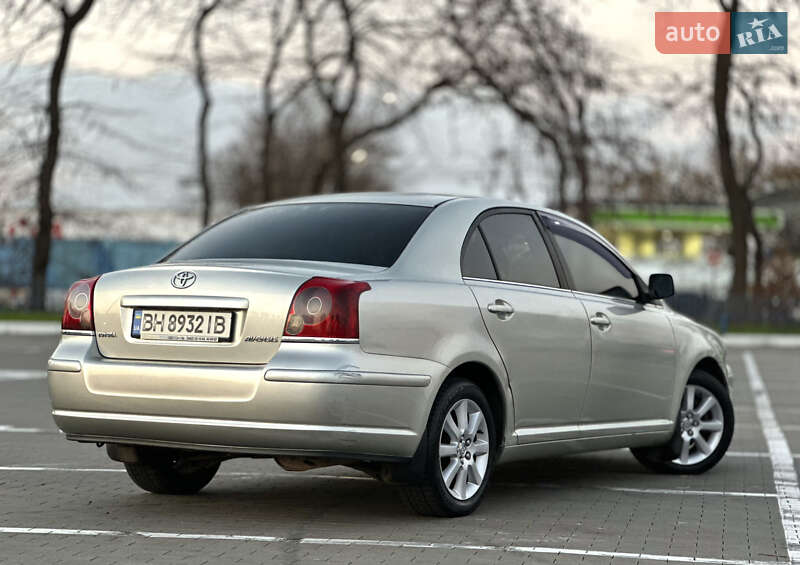 Седан Toyota Avensis 2007 в Одессе