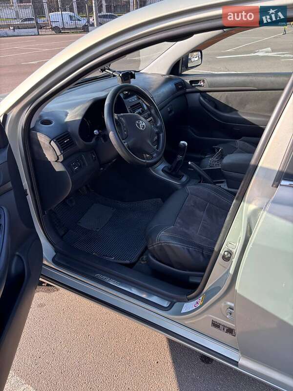 Седан Toyota Avensis 2005 в Одессе фото 24 Седан Toyota Avensis 2005 в Одессе