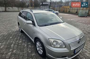 Универсал Toyota Avensis 2004 в Виннице