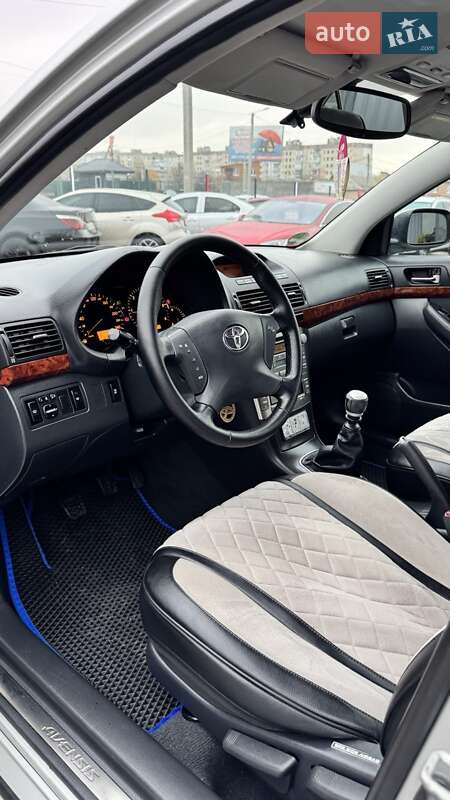 Седан Toyota Avensis 2006 в Кропивницком фото 11 Седан Toyota Avensis 2006 в Кропивницком