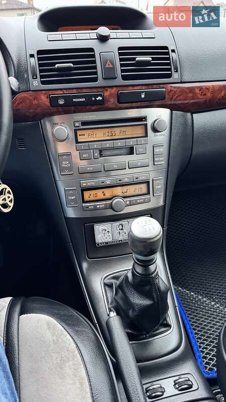 Седан Toyota Avensis 2006 в Кропивницком фото 19 Седан Toyota Avensis 2006 в Кропивницком