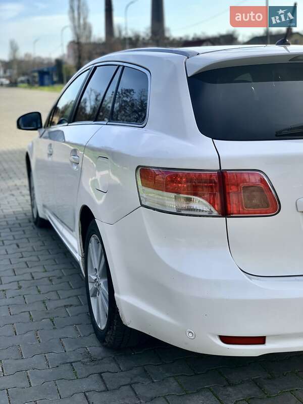 Универсал Toyota Avensis 2009 в Одессе