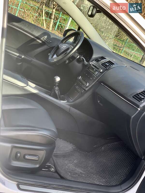 Универсал Toyota Avensis 2009 в Одессе