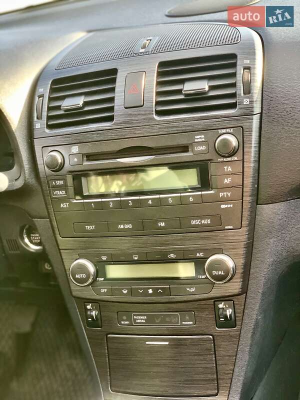 Универсал Toyota Avensis 2009 в Одессе