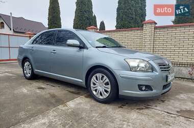 Лифтбек Toyota Avensis 2008 в Ивано-Франковске