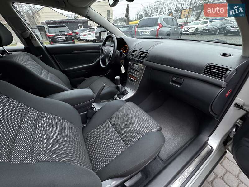 Универсал Toyota Avensis 2007 в Виннице