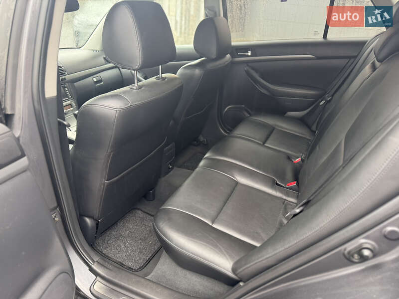 Универсал Toyota Avensis 2008 в Виннице