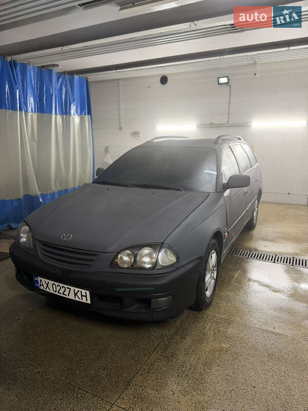 Toyota Avensis 1999 Toyota Avensis 1999