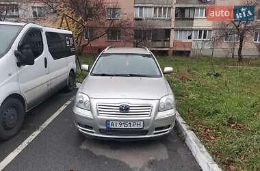 Универсал Toyota Avensis 2006 в Вышгороде