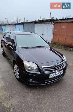 Седан Toyota Avensis 2008 в Харькове