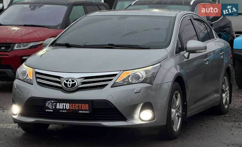 Седан Toyota Avensis 2013 в Харькове фото 3 Седан Toyota Avensis 2013 в Харькове