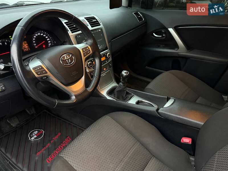 Седан Toyota Avensis 2013 в Харькове фото 22 Седан Toyota Avensis 2013 в Харькове