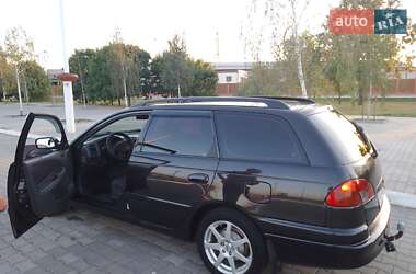 Универсал Toyota Avensis 1999 в Измаиле