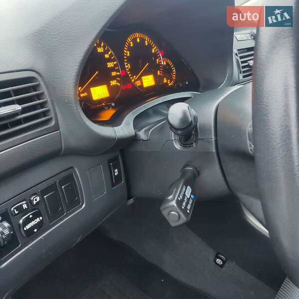 Универсал Toyota Avensis 2005 в Хмельницком
