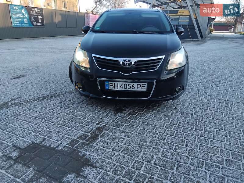 Універсал Toyota Avensis 2009 в Ізмаїлі