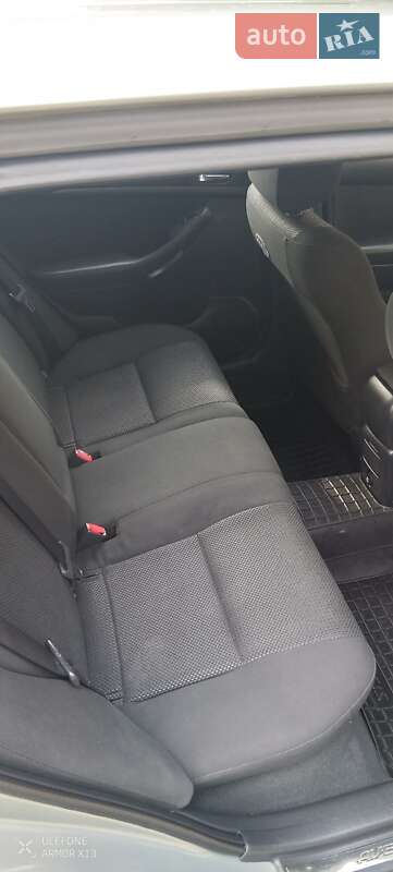 Універсал Toyota Avensis 2003 в Бару