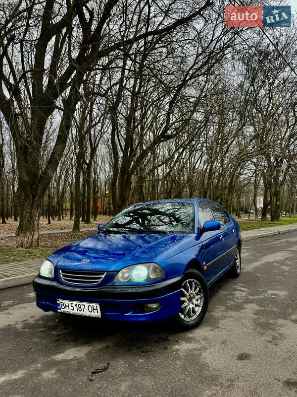 Toyota Avensis 1998 Toyota Avensis 1998