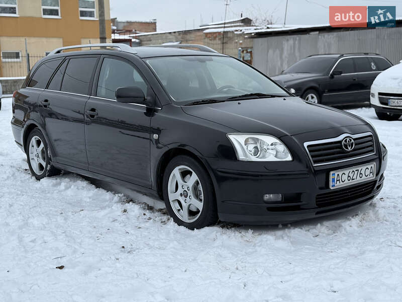 Универсал Toyota Avensis 2006 в Ровно