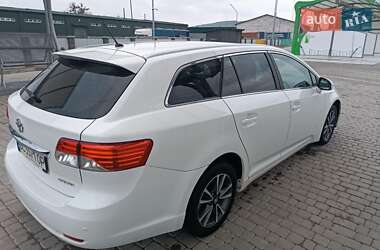 Универсал Toyota Avensis 2013 в Бережанах