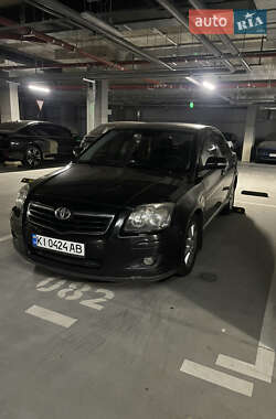 Седан Toyota Avensis 2008 в Ирпене