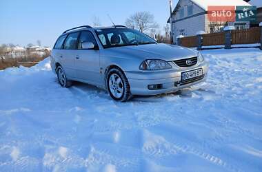 Універсал Toyota Avensis 2001 в Тернополі