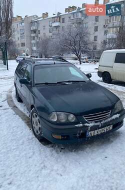 Универсал Toyota Avensis 2002 в Борисполе