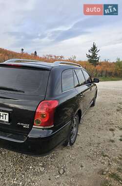 Универсал Toyota Avensis 2005 в Городенке