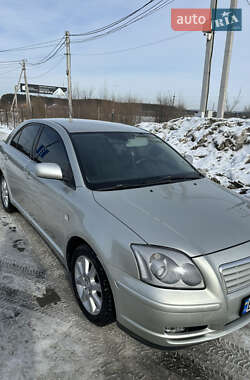 Седан Toyota Avensis 2006 в Львові