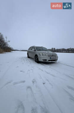 Универсал Toyota Avensis 2005 в Черкассах