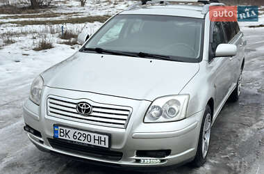 Универсал Toyota Avensis 2003 в Тульчине