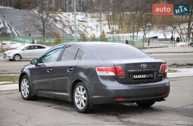 Седан Toyota Avensis 2011 в Харькове