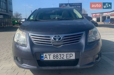Універсал Toyota Avensis 2009 в Івано-Франківську