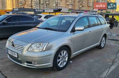 Універсал Toyota Avensis 2003 в Києві