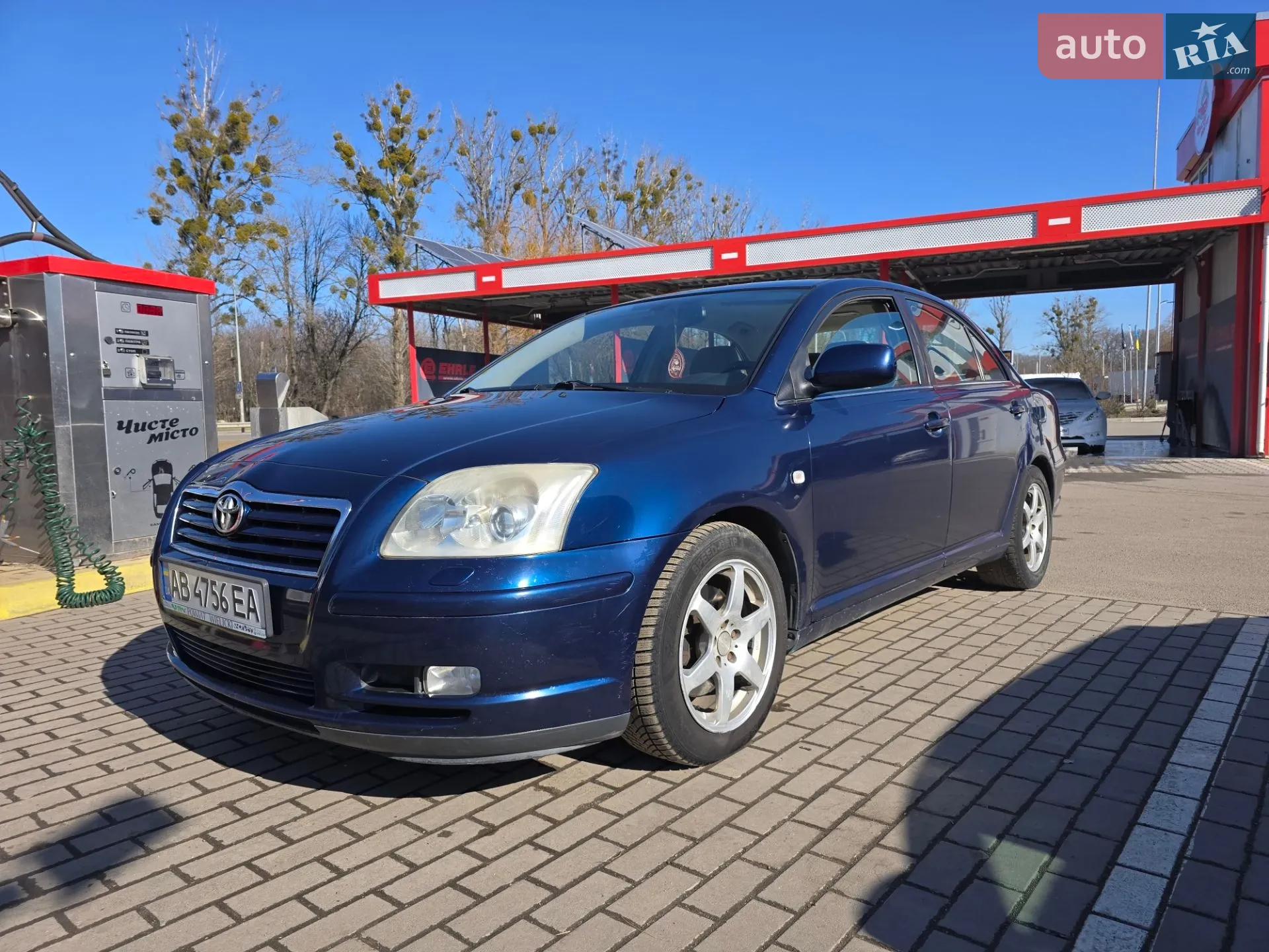 Toyota Avensis 2003