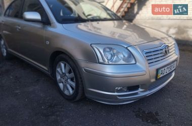 Седан Toyota Avensis 2004 в Львове