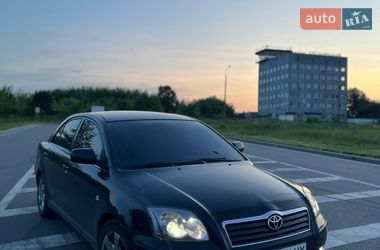 Седан Toyota Avensis 2005 в Хмельницькому