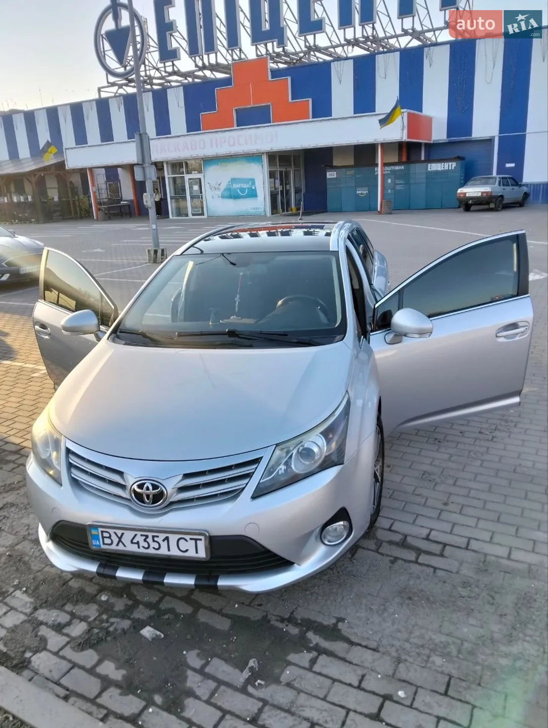 Toyota Avensis 2014