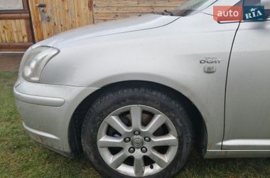 Универсал Toyota Avensis 2006 в Сумах